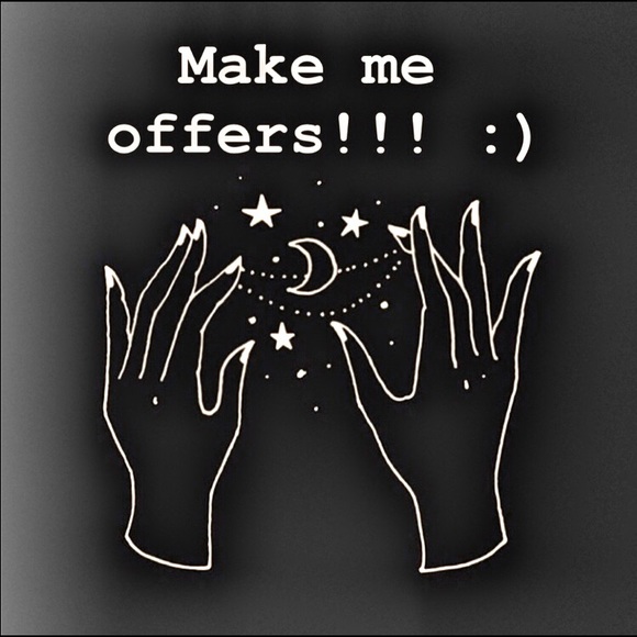 ♡ accepting all reasonable offers ♡ - Picture 1 of 1